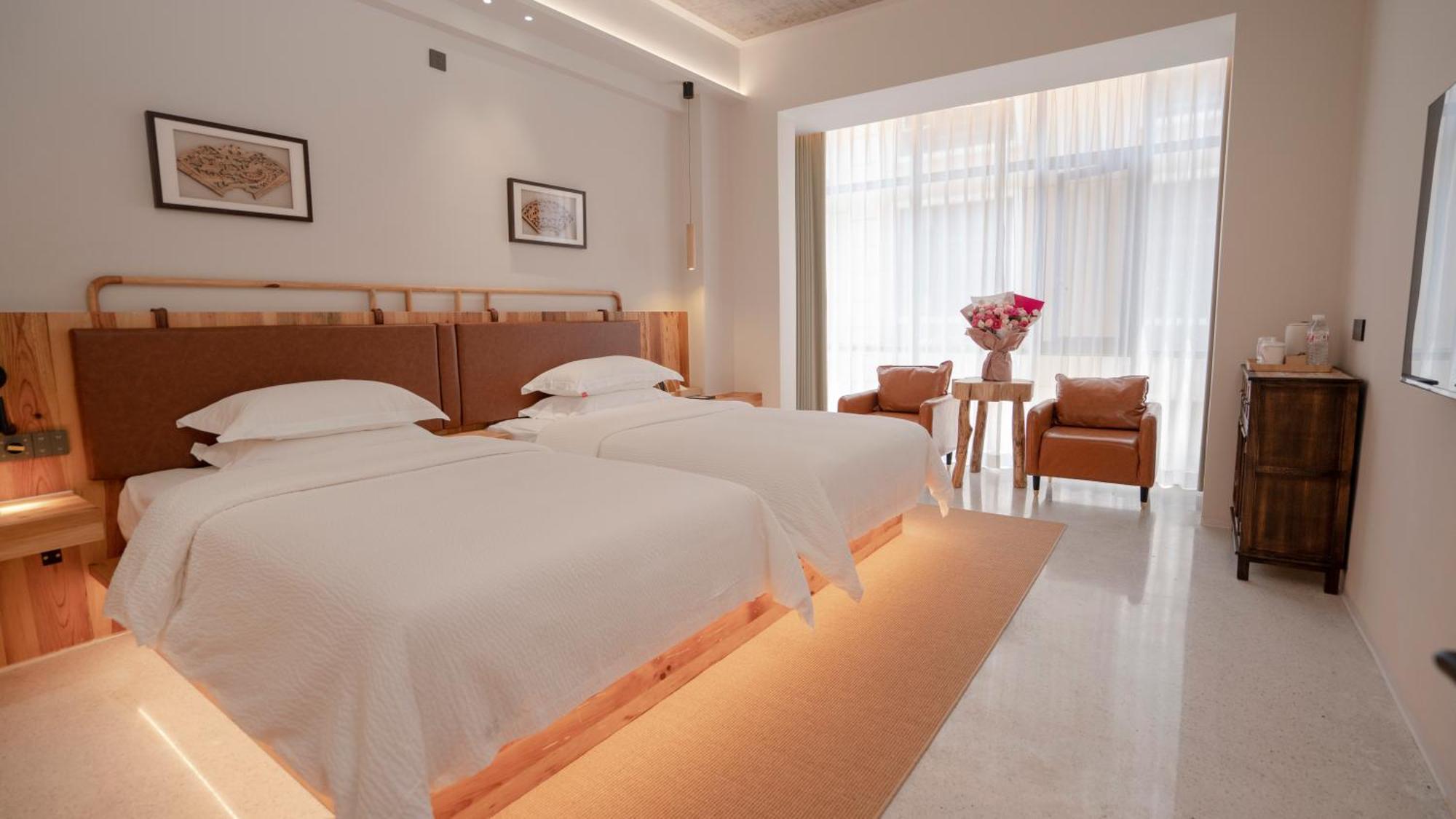 Patio Spring Holiday Inn -- Free Round Trip Pick-Up Service --Panoramic View Of Tianmen Mount Trương Gia Giới Ngoại thất bức ảnh