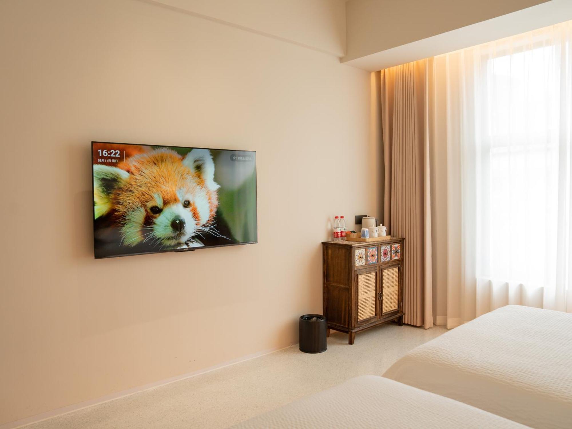 Patio Spring Holiday Inn -- Free Round Trip Pick-Up Service --Panoramic View Of Tianmen Mount Trương Gia Giới Ngoại thất bức ảnh