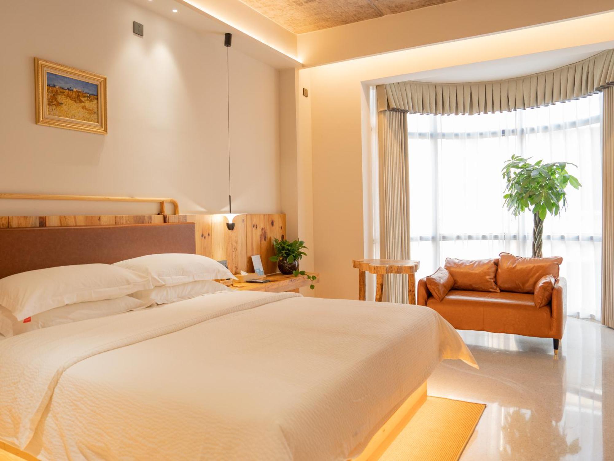Patio Spring Holiday Inn -- Free Round Trip Pick-Up Service --Panoramic View Of Tianmen Mount Trương Gia Giới Ngoại thất bức ảnh